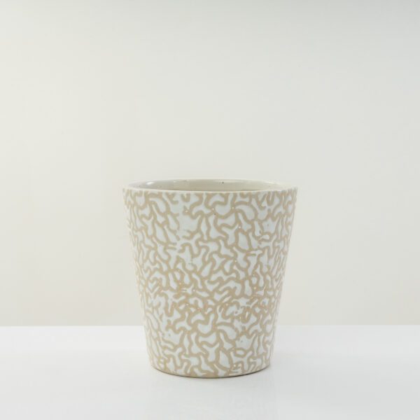 White Textured Ceramic  (15 cm )Planter Pot/Vase for home/cafe/restaurant/garden Decor