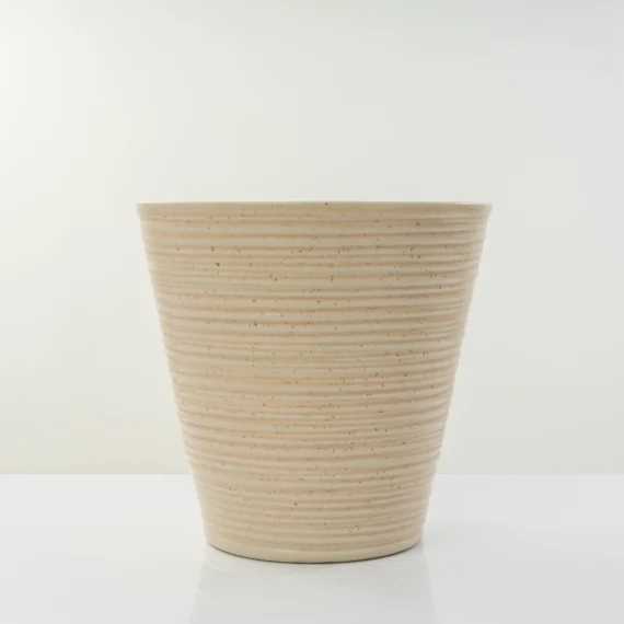 Hocc Ceramic planter with horizontal Grooves/Indoor&Outdoor planter/ 26 cm